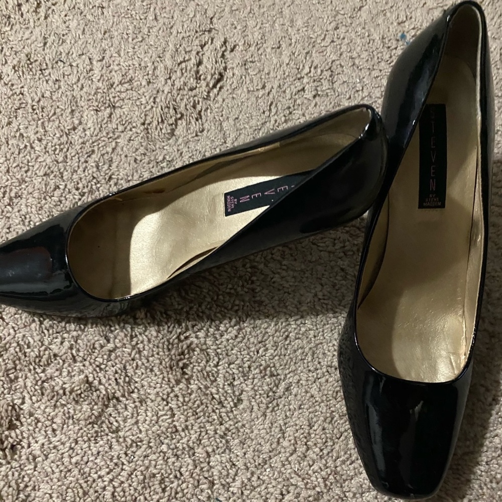 Shoes and tops